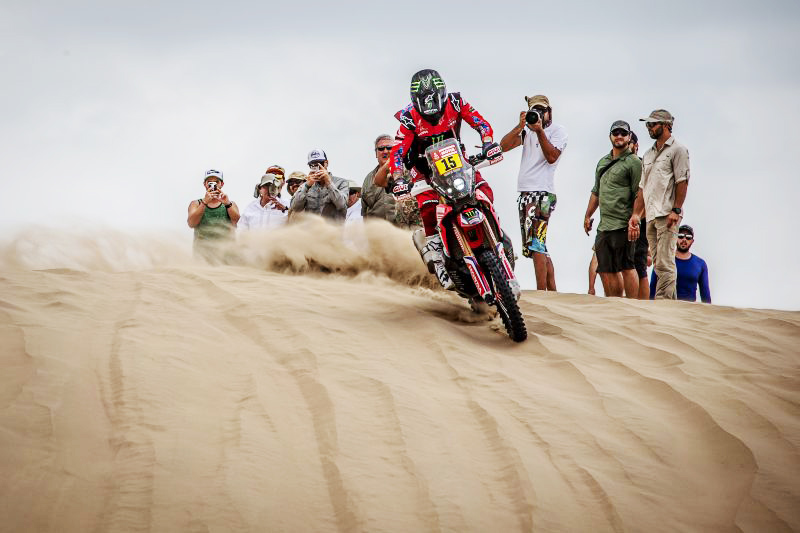 Ricky Brabec: "The stage was not very long, but there were many dunes and a lot of people."